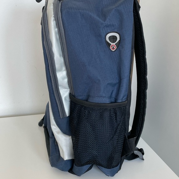 Roots 3 Compartment Backpack - Picture 2 of 11